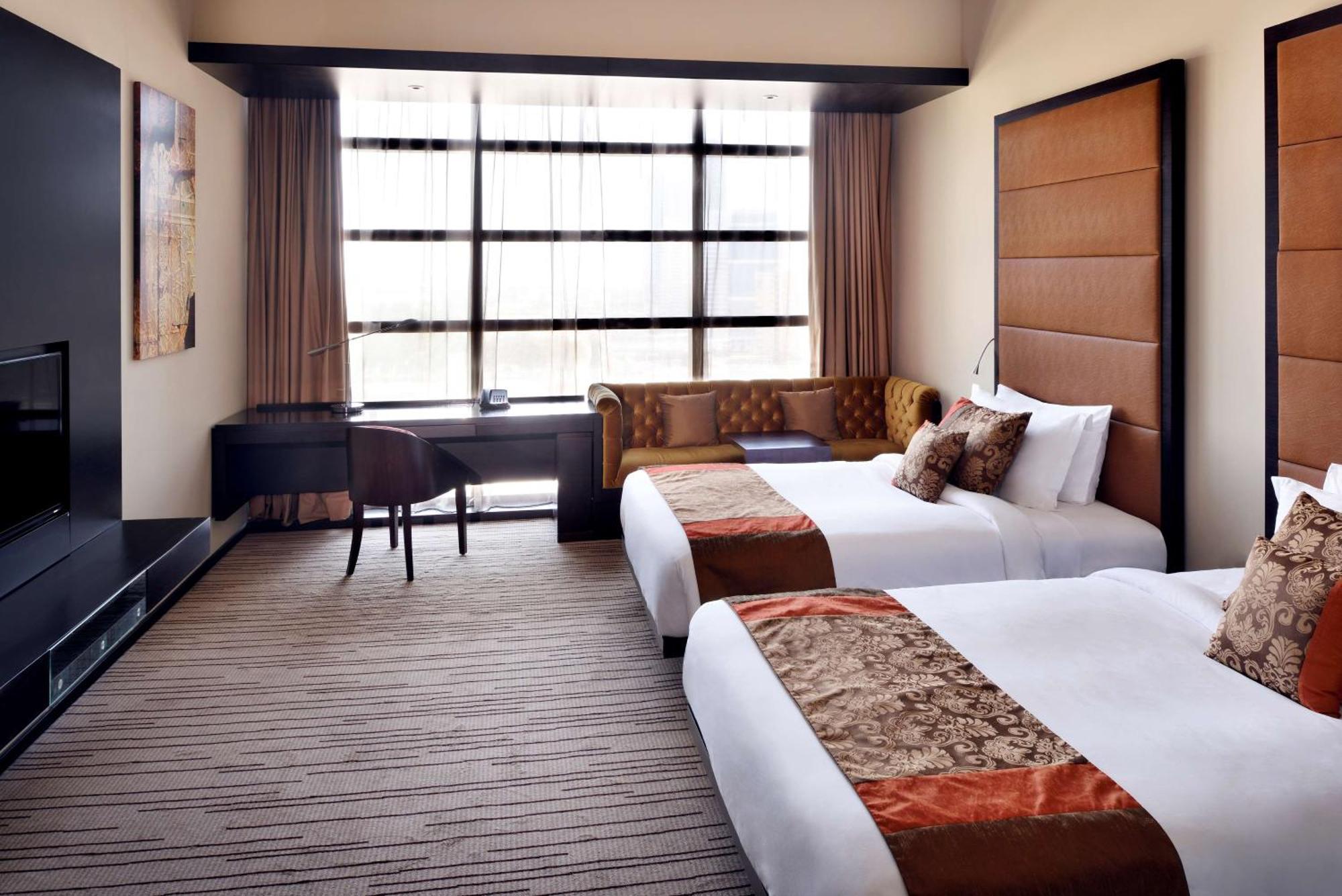 Southern Sun Abu Dhabi Bagian luar foto