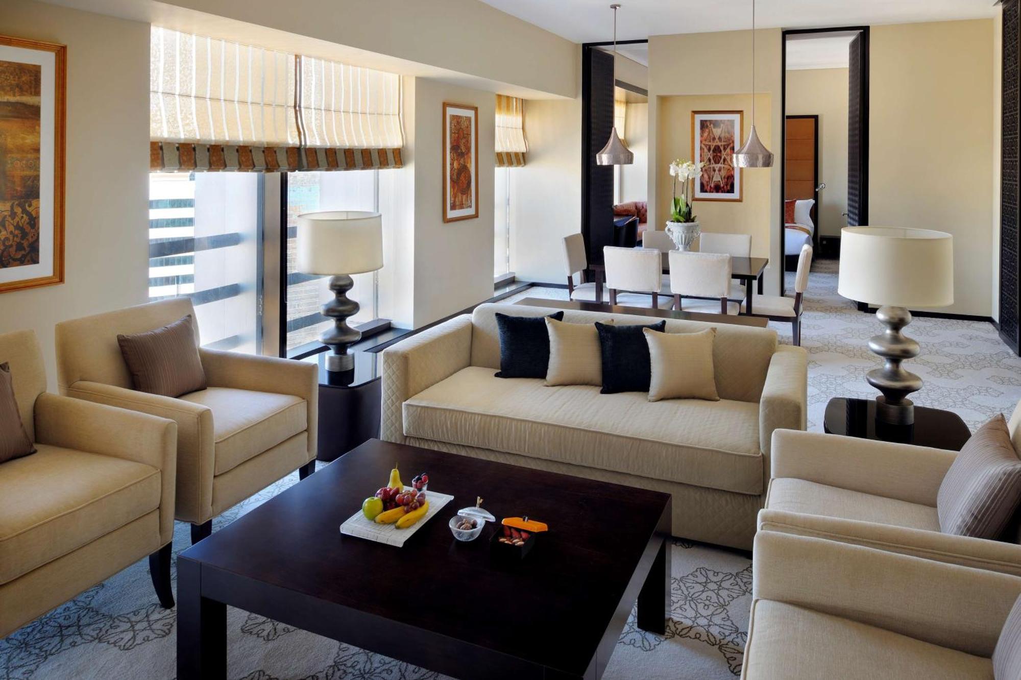 Southern Sun Abu Dhabi Bagian luar foto